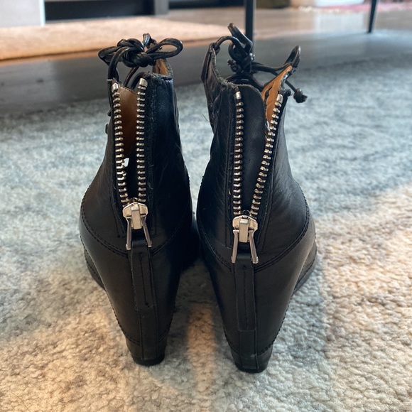 Dolce Vita Strappy Wedge Heels - Picture 5 of 9